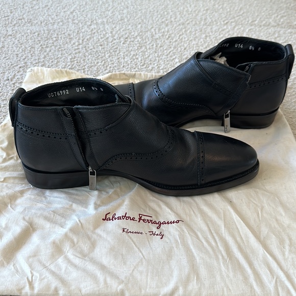 Salvatore Ferragamo black leather boots. Worn twice. Made in Italy. - Picture 7 of 9